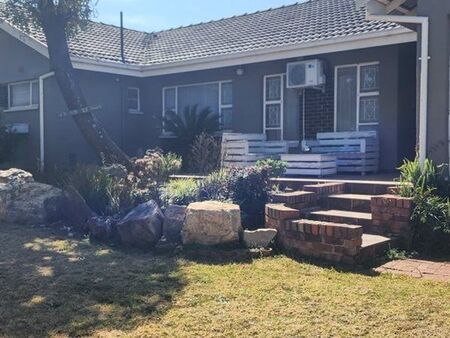 3 Bedroom House in Farrarmere