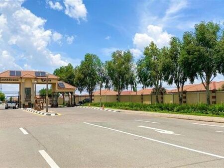 3 Bedroom Townhouse in Albertsdal
