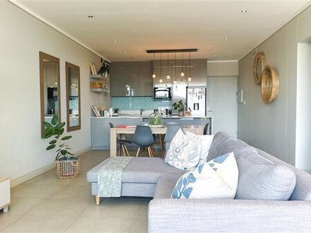 2 Bedroom Apartment in Midfield Estate