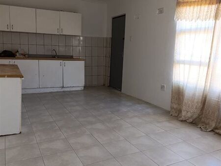 1 Bedroom Apartment in Algoa Park