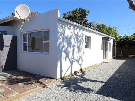 1 Bedroom Flat in Vincent