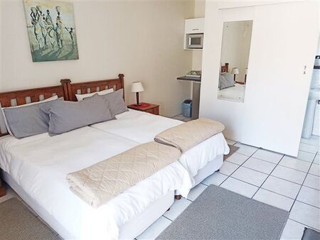 1 Bedroom Apartment in Newton Park