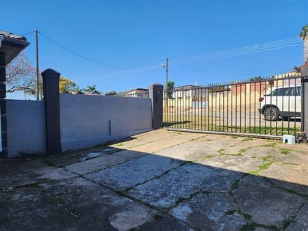 2 Bedroom House in Heuwelkruin