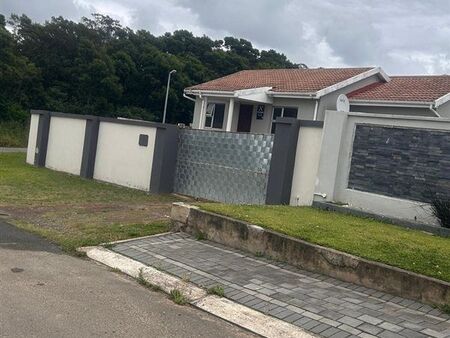 3 Bedroom House in Amalinda