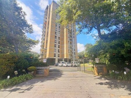 1 Bedroom Apartment in Newlands