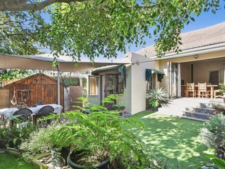 3 Bedroom House in Rondebosch