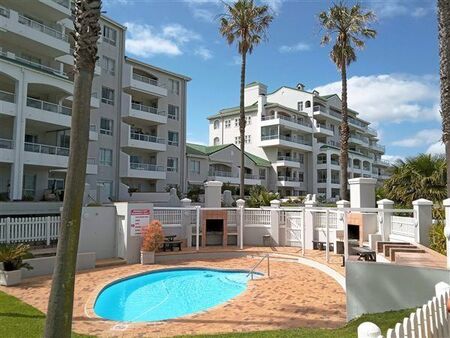 4 Bedroom Apartment in Greenways Golf Estate