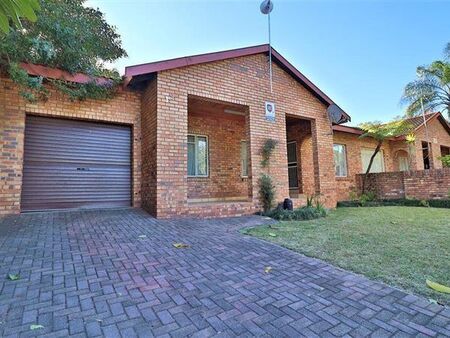 3 Bedroom House in Steiltes