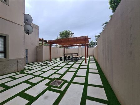 4 Bedroom Apartment in Izinga Estate