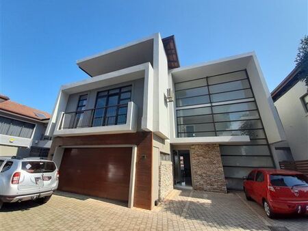 4 Bedroom Townhouse in Izinga Estate