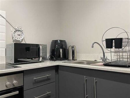 2 Bedroom Apartment in Waterfall