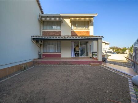 3 Bedroom Townhouse in Effingham