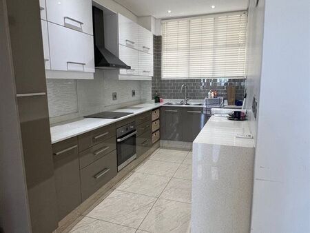 2 Bedroom Apartment in North Beach