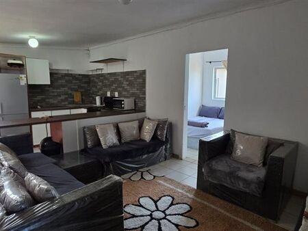 3 Bedroom Apartment in Bluff