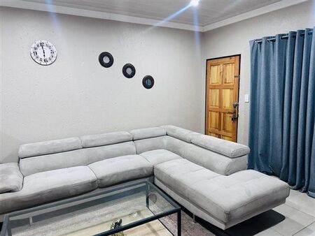 2 Bedroom Apartment in Helikon Park