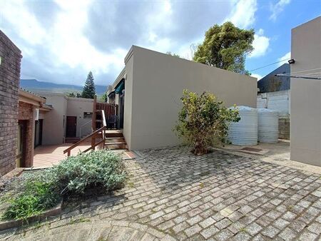 1 Bedroom Apartment in Heatherlands