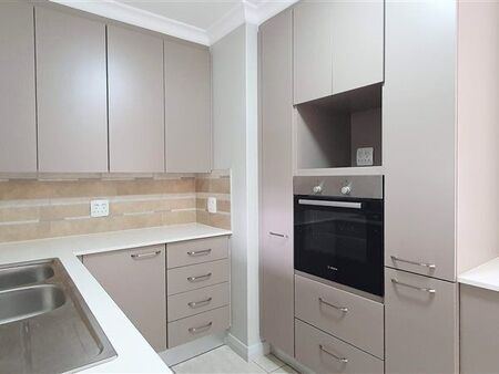 2 Bedroom Apartment in Waterkloof Ridge