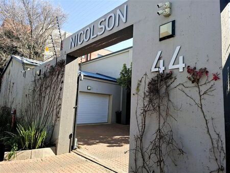 3 Bedroom Townhouse in Brooklyn