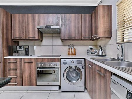 2 Bedroom Apartment in Sandown
