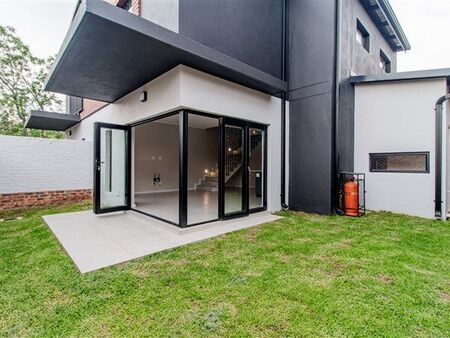 3 Bedroom Townhouse in Hurlingham