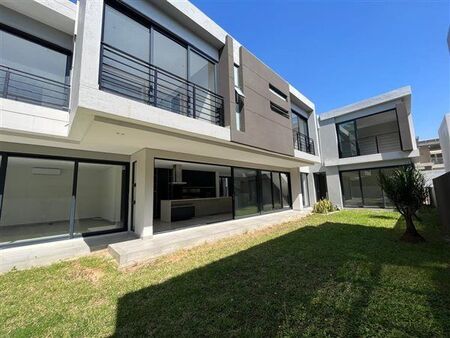 4 Bedroom Cluster in Sandown