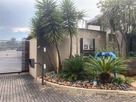 2 Bedroom Townhouse in Parkmore