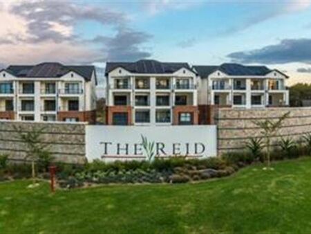 3 Bedroom Apartment in Linbro Park