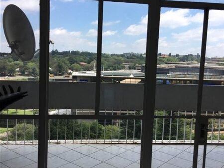 Studio apartment in Parktown