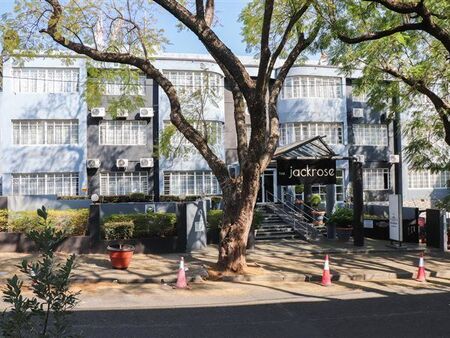 Studio Apartment in Rosebank