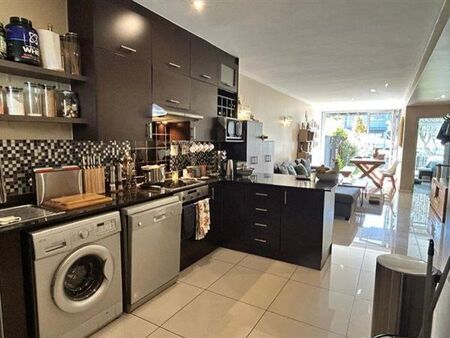 2 Bedroom Apartment in Craighall