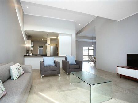 3 Bedroom Apartment in Oaklands