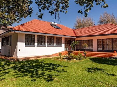 5 Bedroom House in Emmarentia