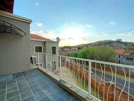 2 Bedroom Townhouse in Winchester Hills