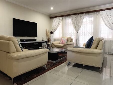 3 Bedroom Apartment in North Riding