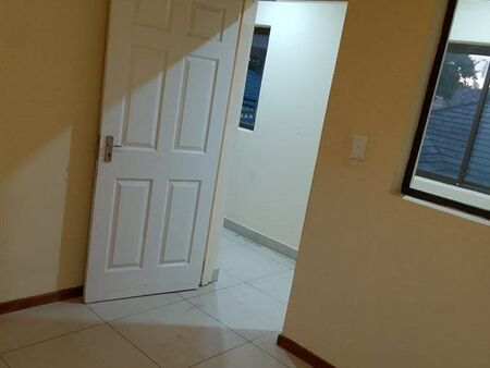 1 Bedroom Apartment in Rosettenville