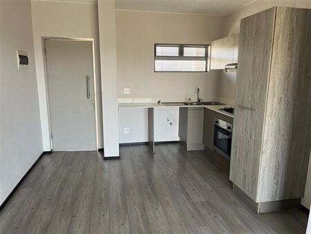 2 Bedroom Apartment in Fourways Gardens