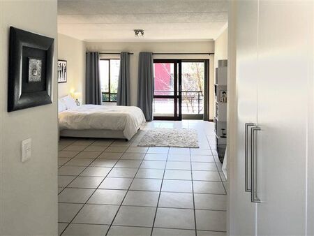 Studio apartment in Pineslopes