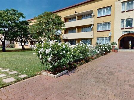 1 Bedroom Apartment in Lambton