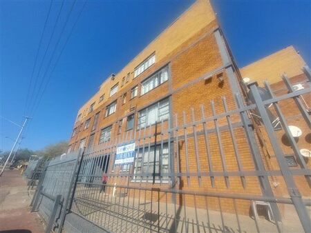 2 Bedroom Apartment in Laudium