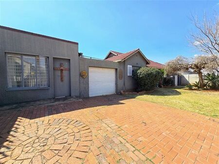 3 Bedroom House in Verwoerdpark