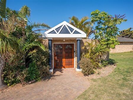 3 Bedroom House in Overbaakens