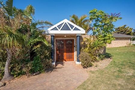 3 Bedroom House in Overbaakens