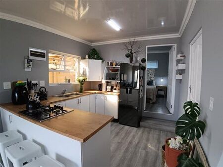 2 Bedroom House in Capri