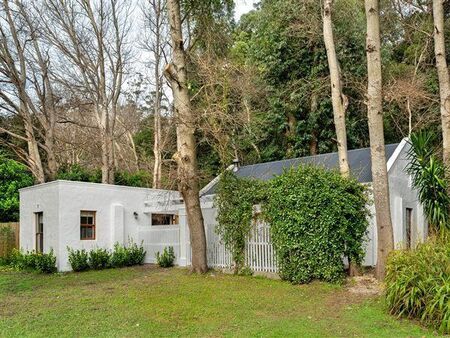 2 Bedroom House in Hout Bay and surrounds