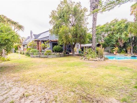 4 Bedroom House in Milnerton Central