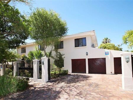 6 Bedroom House in Eversdal Heights