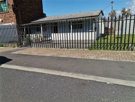 2 Bedroom House in Heideveld