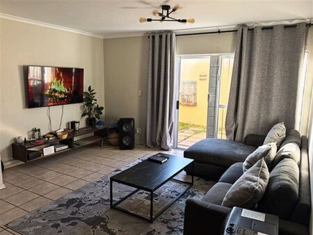 2 Bedroom Apartment in Bellville Central