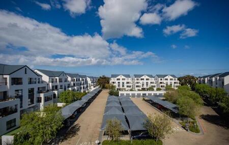 1 Bedroom Apartment in De Velde