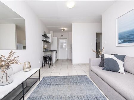 2 Bedroom Apartment in Glenhaven